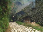 村に張り巡らされた小道は全て昔ながらの石畳